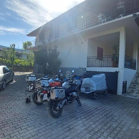 Guest House Xhaferaj Berat Exterior foto